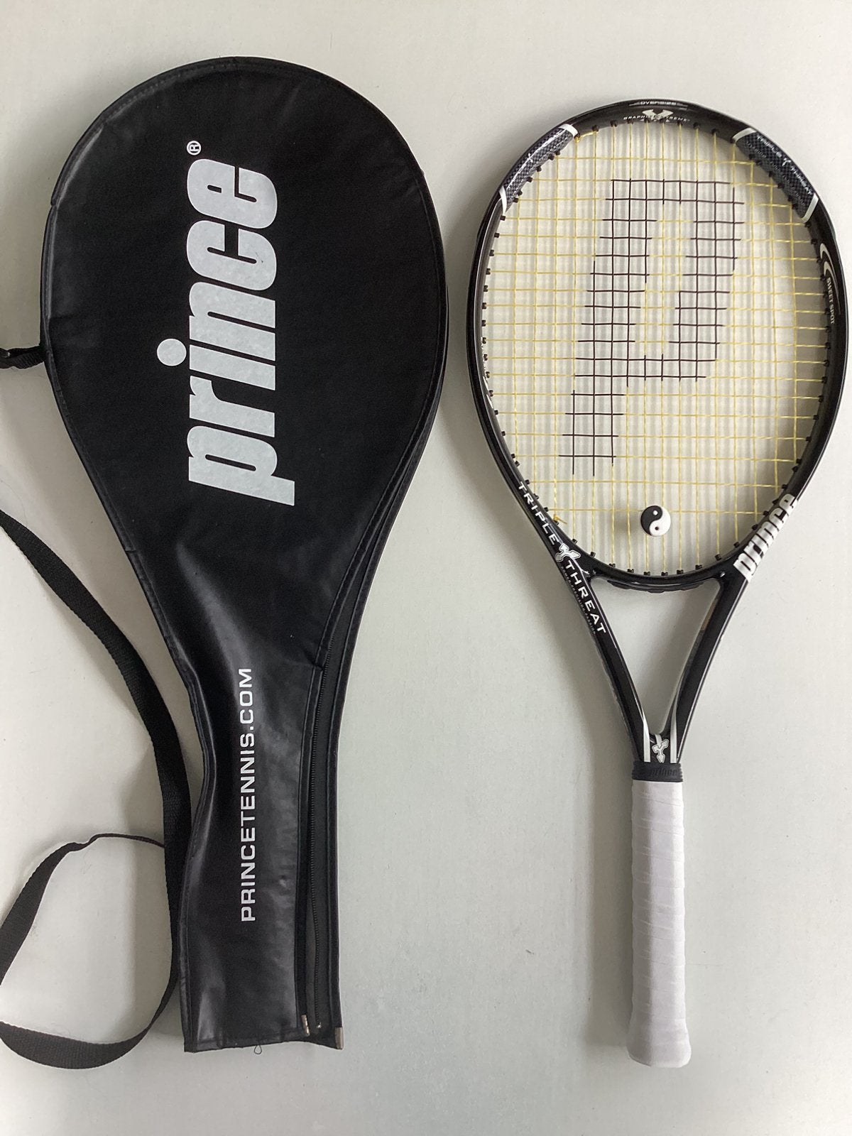 Prachtig Prince TT Black Bandit tennisracket + tennishoes., Sport en Fitness, Tennis, Ophalen, L1, Prince, Zo goed als nieuw