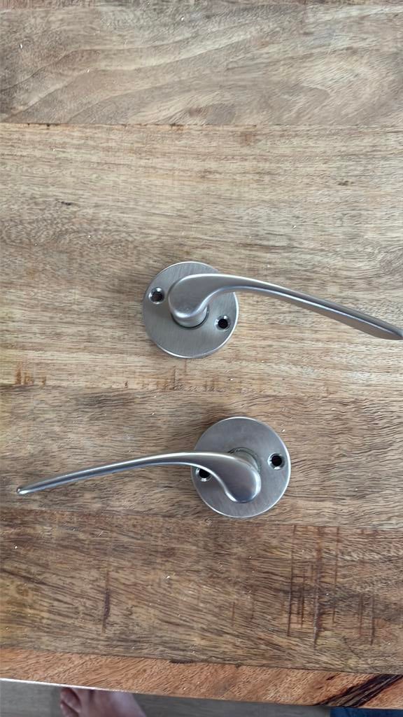 Deur krukken 2x + trapleuning houders 3x, Ophalen of Verzenden