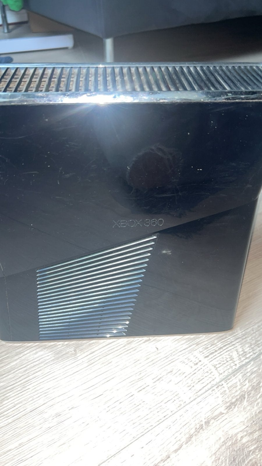 Xbox 360 S Console met 2 controllers en voeding, Met 2 controllers, Ophalen of Verzenden, 250 GB, Gebruikt