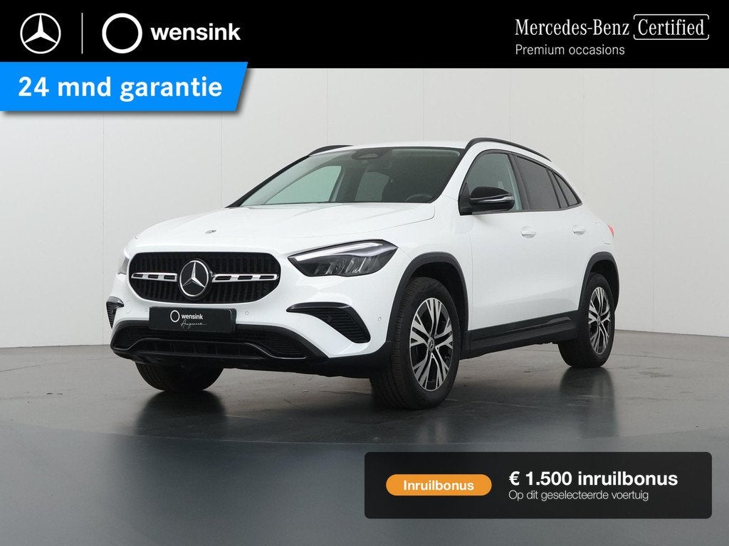 Mercedes-Benz GLA-klasse 250 e Luxury Line | Night pakket |, Auto's, Mercedes-Benz, Stof, 16 kWh, Wit, Bedrijf