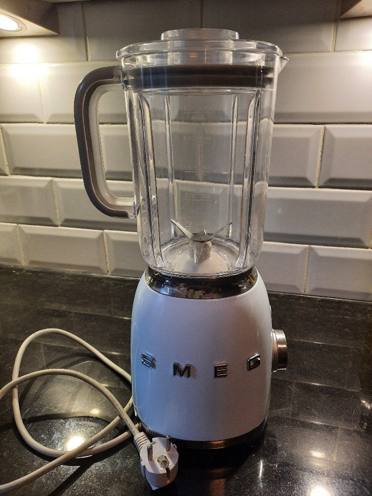Blender merk SMEG, Witgoed en Apparatuur, Blenders, Ophalen, Zo goed als nieuw, Blender