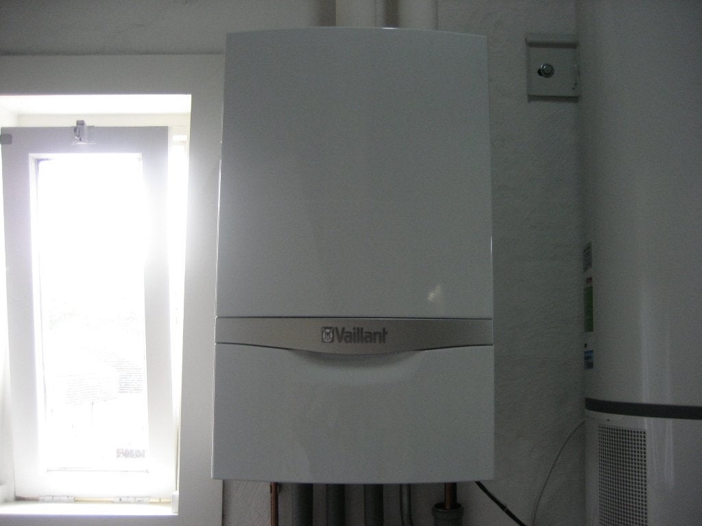 Vaillant eco TEC plus HR combiketel met kamerthermostaat, Ophalen, 30 tot 80 cm, Gebruikt, Hoog rendement (Hr)