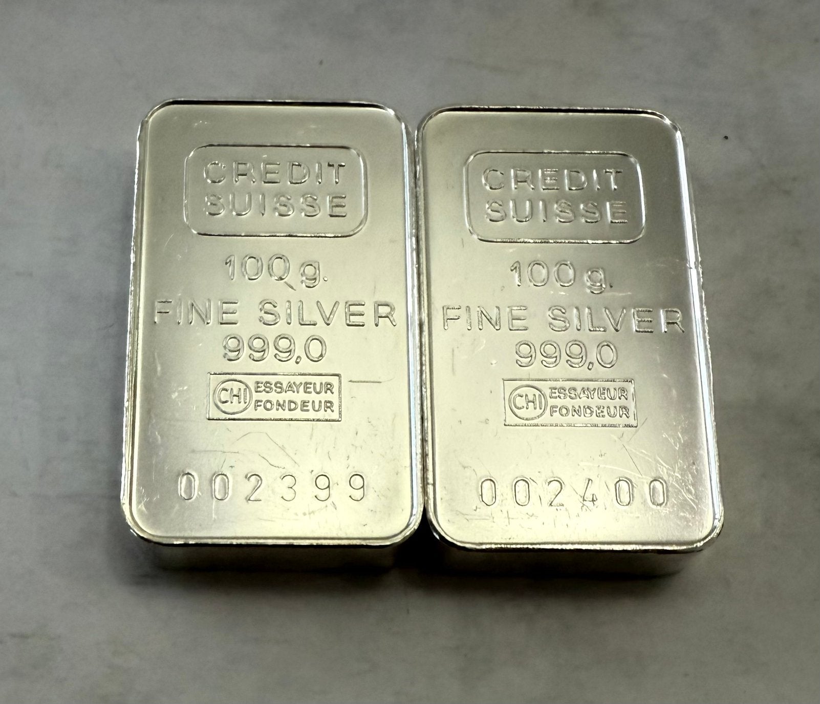 100 gram (2x) Zilverbaartje Credit Suisse / Oplopend nummer, Ophalen of Verzenden, Zilver