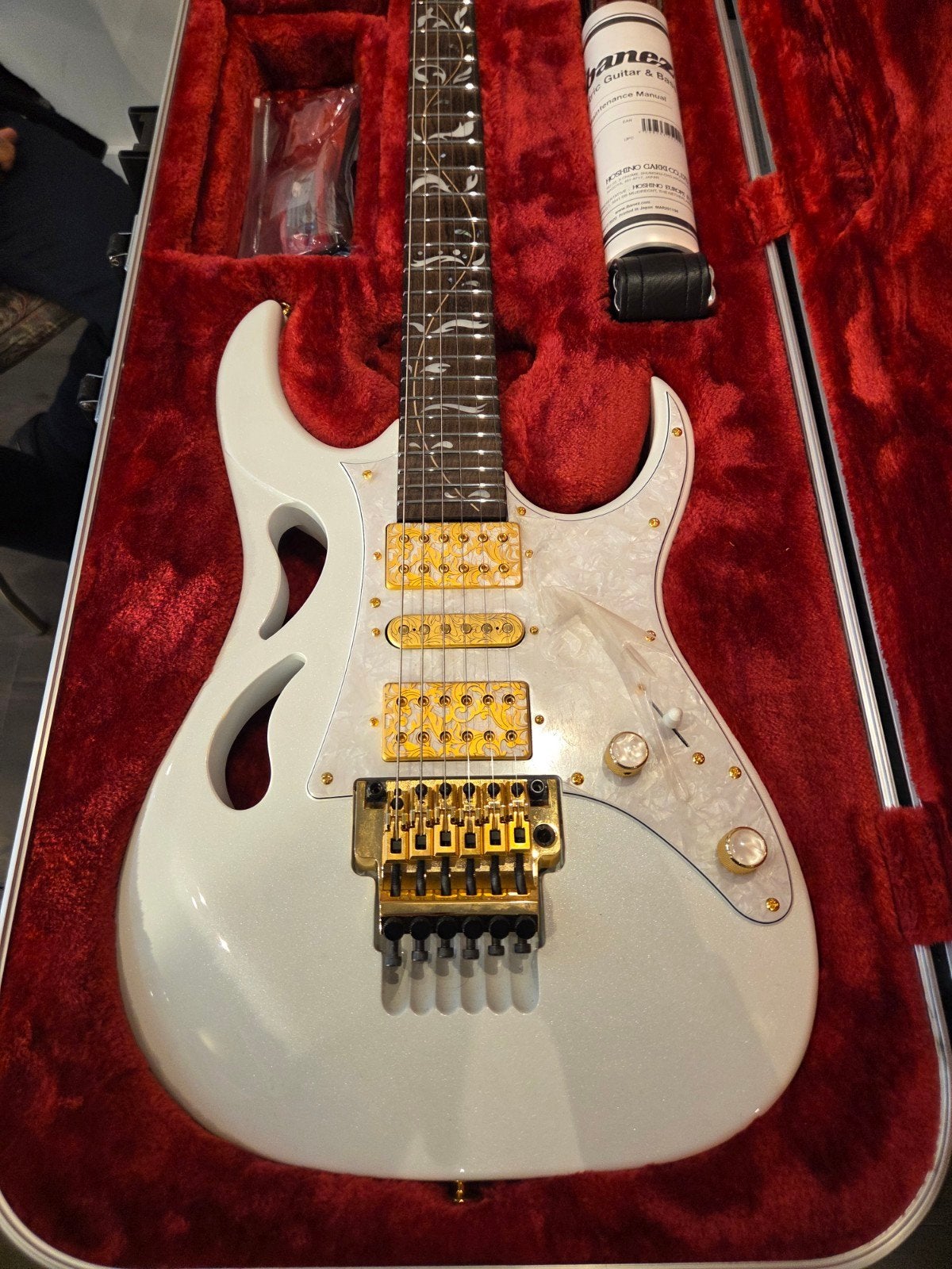 Ibanez PIA Steve Vai Signature Gitaar - Zo goed als nieuw, Ophalen of Verzenden, Zo goed als nieuw, Solid body, Ibanez