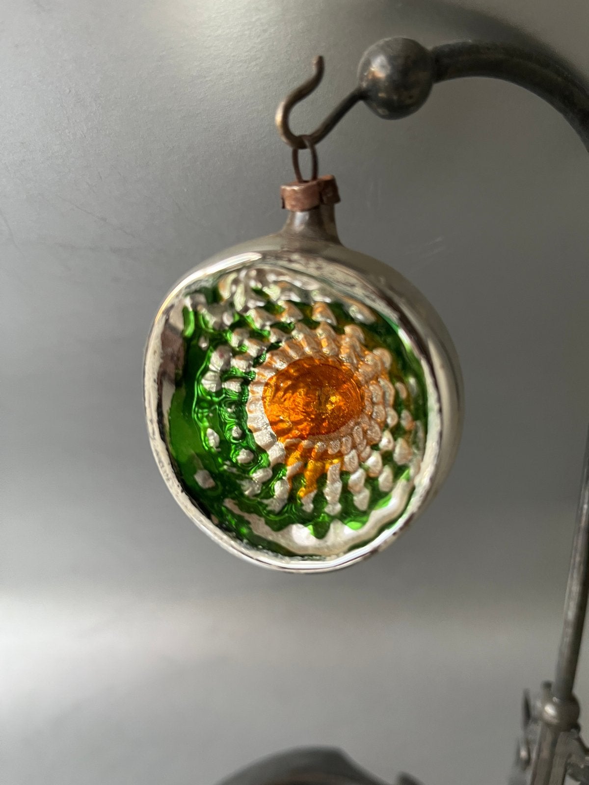 Oude glazen kerstbal (nr. 20): deuk, reflector, Gebruikt, ., Ophalen of Verzenden, .