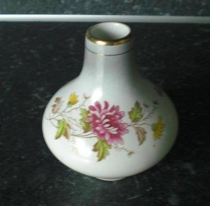 GOUDA KERAMIEK * Chrysant Decor Vaasje *, Verzenden