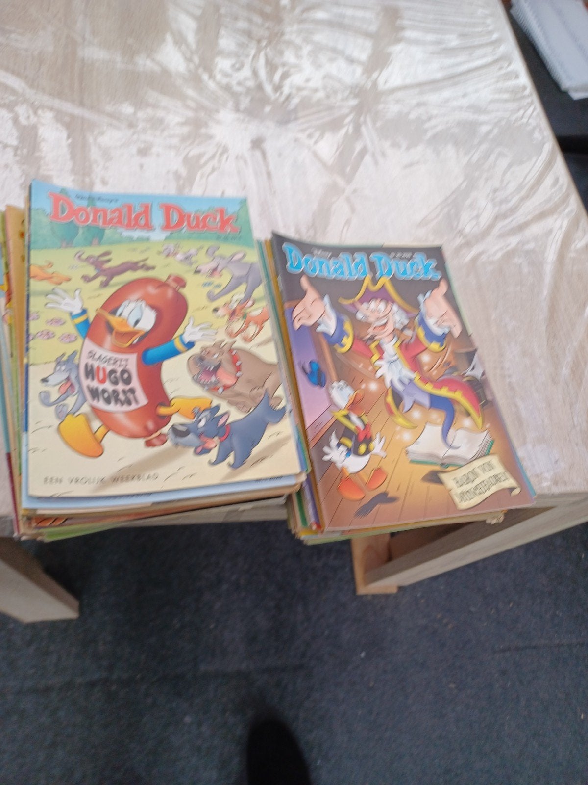 donald duck 100 stuks, Ophalen of Verzenden, Zo goed als nieuw