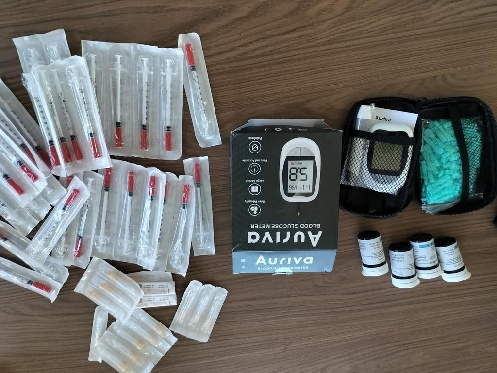 Auriva glucose meter, Sport en Fitness, Ophalen of Verzenden, Zo goed als nieuw, Overige typen
