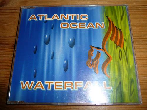 CD Single ATLANTIC OCEAN - Waterfall, Ophalen of Verzenden