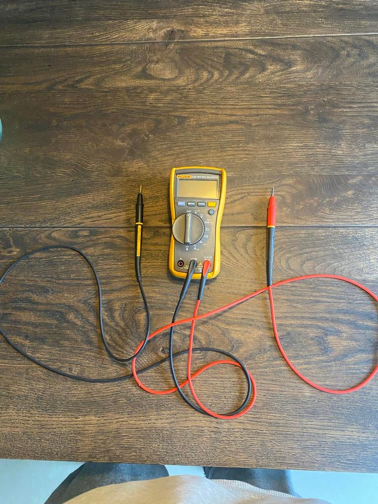 Fluke 115 True RMS Multimeter, Doe-het-zelf en Verbouw, Meetapparatuur, Ophalen, Gebruikt, Multimeter