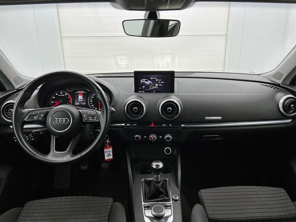 Audi A3 Sportback 1.0 TFSI Sport Lease Edition (NAVIGATIE, L, Stof, Gebruikt, Startonderbreker, Origineel Nederlands