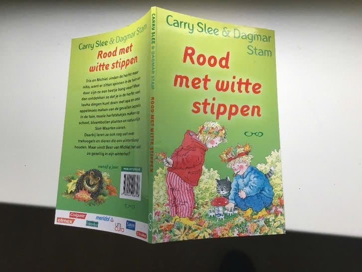 Rood met witte stippen door Carry Slee, Ophalen of Verzenden, Gelezen, Fictie algemeen