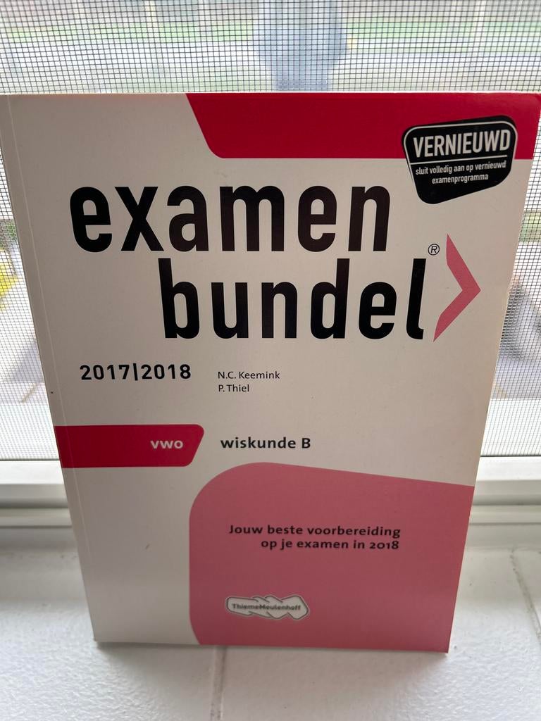 Examenbundel VWO Wiskunde B 2017/2018, Ophalen of Verzenden, Beta, Gelezen, WO