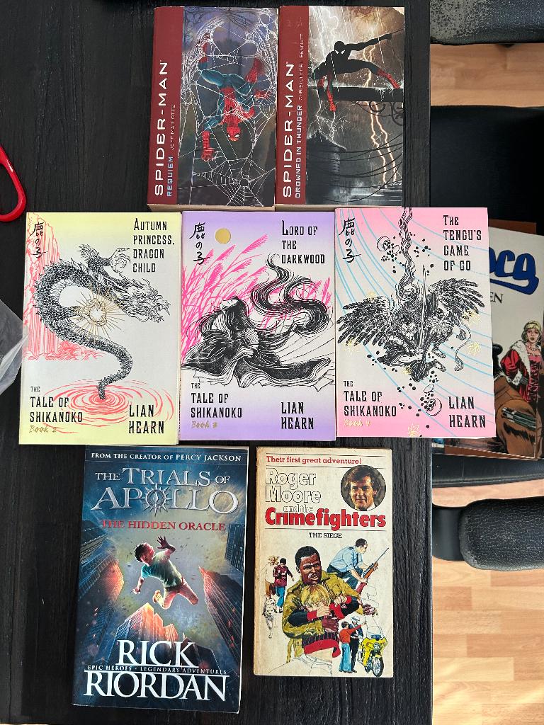Verschillende Engelse boeken pockets pakket, Ophalen, Gelezen