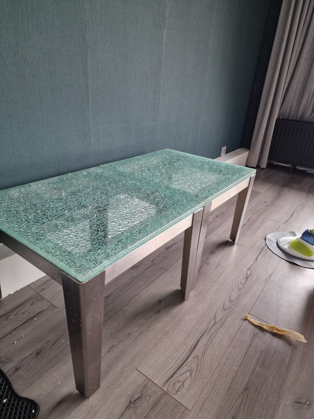 Glazen salontafel met metalen onderstel, Gebruikt, 50 tot 100 cm, Vierkant, 50 tot 100 cm