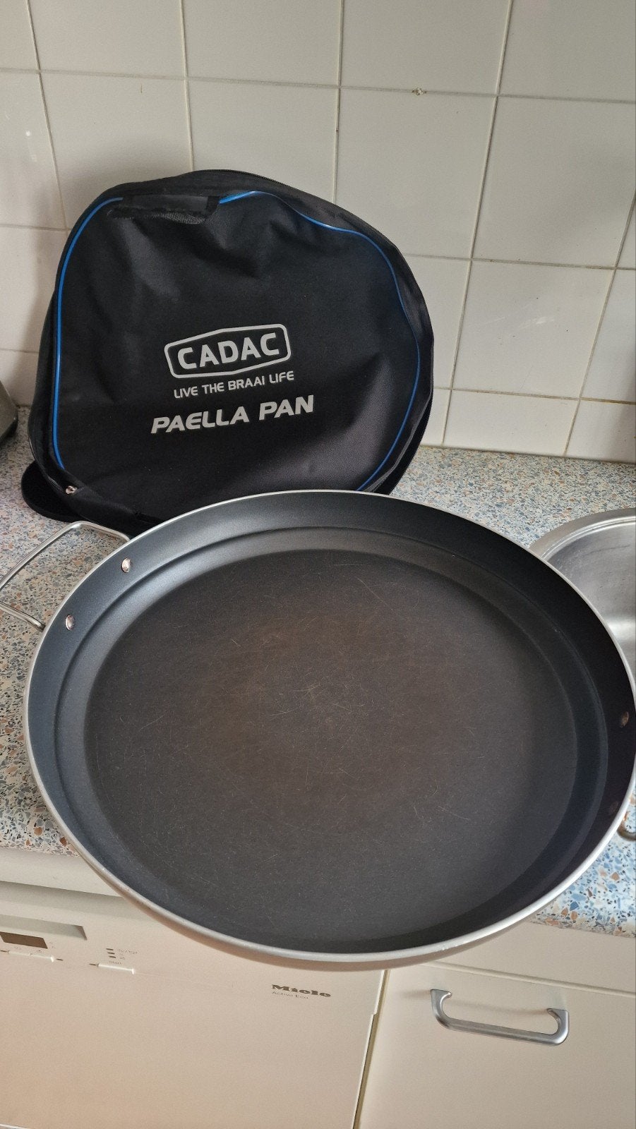 Cadac Paella Pan 46cm - Zo goed als nieuw, Ophalen, Overige typen, Zo goed als nieuw, Met handvatten