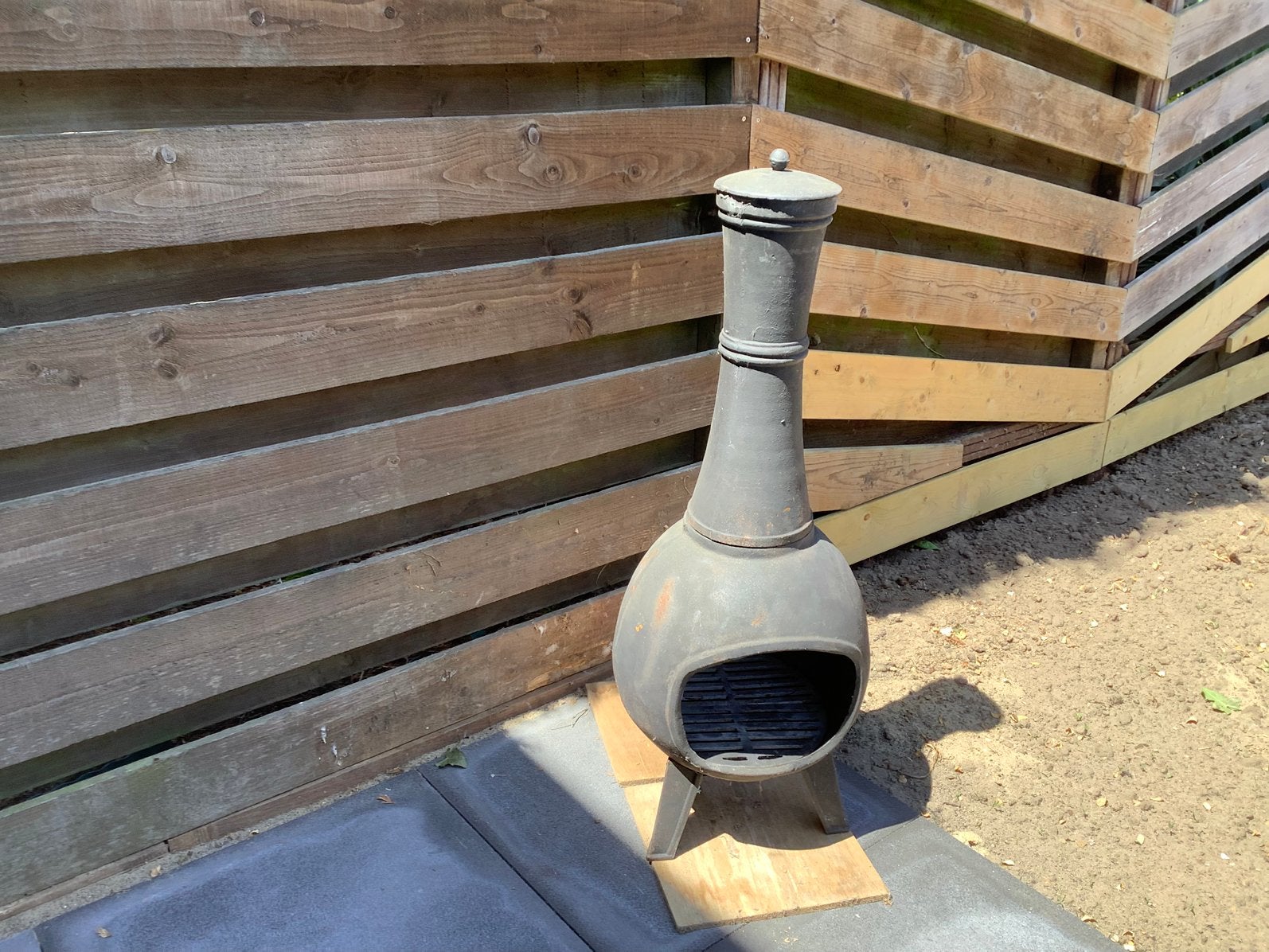 Te koop: gietijzeren buitenkachel, Ophalen of Verzenden, Gebruikt
