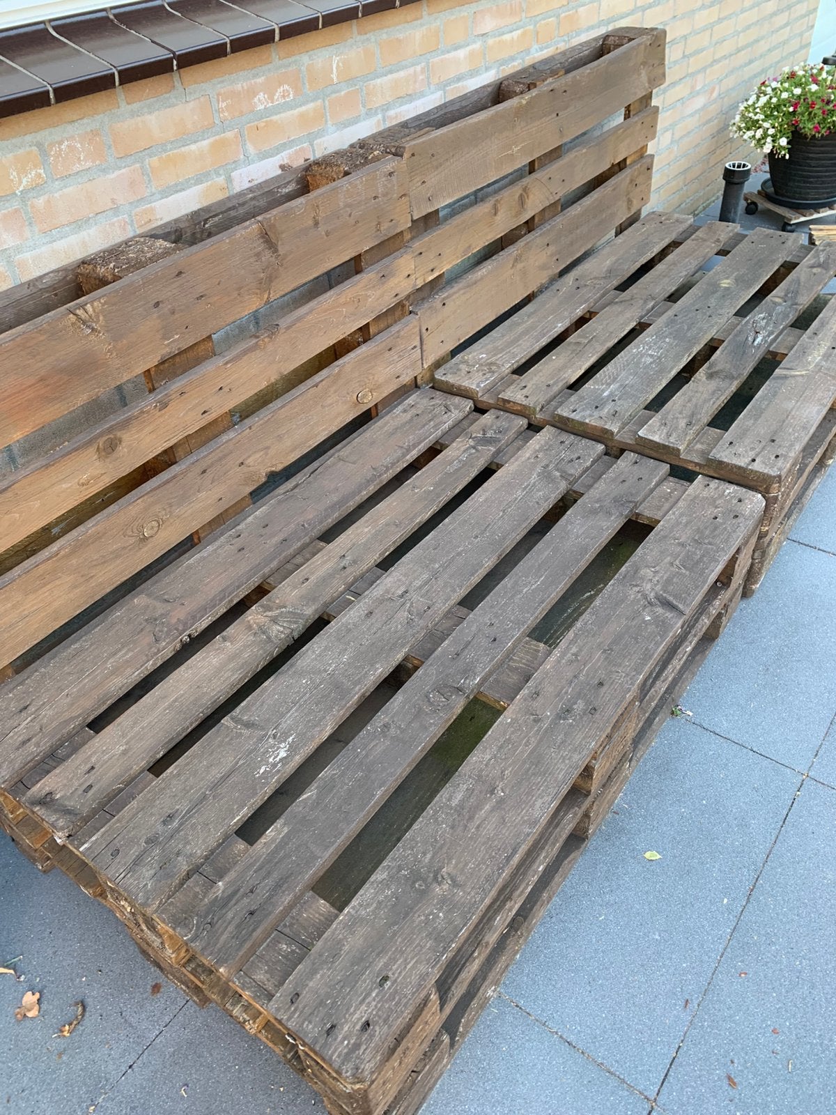 Gratis 2 losse pallet stoelen met kussens, Ophalen, Gebruikt, Bank