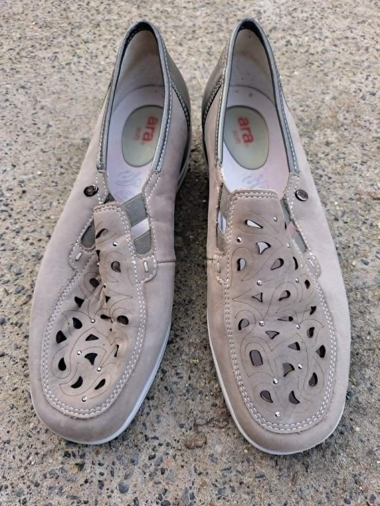 Nieuwe Ara instappers/ mocassins, Maat 40, Instappers, Nieuw, Ophalen of Verzenden, Grijs