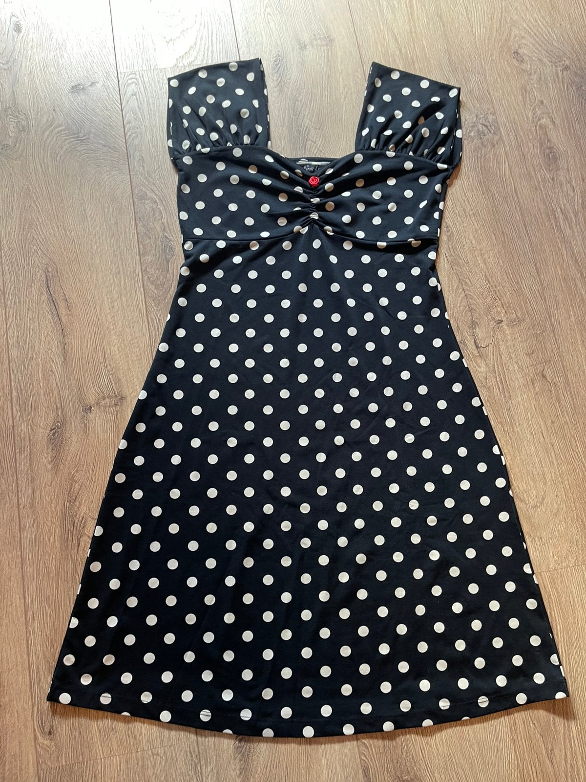 King Louie travelstof stretch jurk met stippen  maat M, Kleding | Dames, Jurken, Maat 38/40 (M), Zwart, Ophalen of Verzenden, Zo goed als nieuw