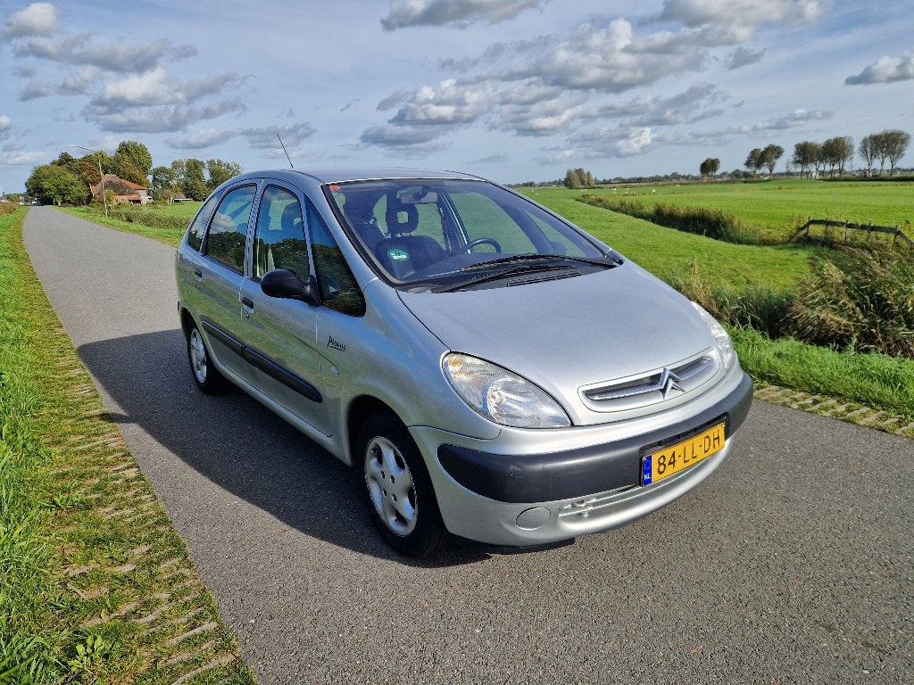 Citroën Xsara 2.0 16V Picasso Automaat Airco Nw APK Trekhaak, Xsara, 4 cilinders, 700 kg, Origineel Nederlands