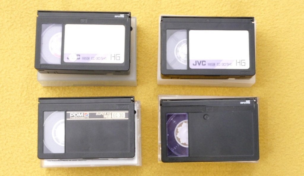 VHS-C videocassettes - EC30, Ophalen of Verzenden, VHS-C of SVHS-C, (Video)band