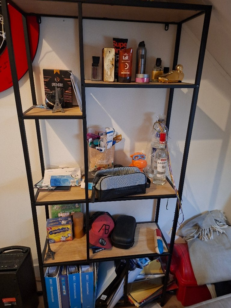 Kast, Ophalen, Met plank(en), Zo goed als nieuw, Minder dan 150 cm