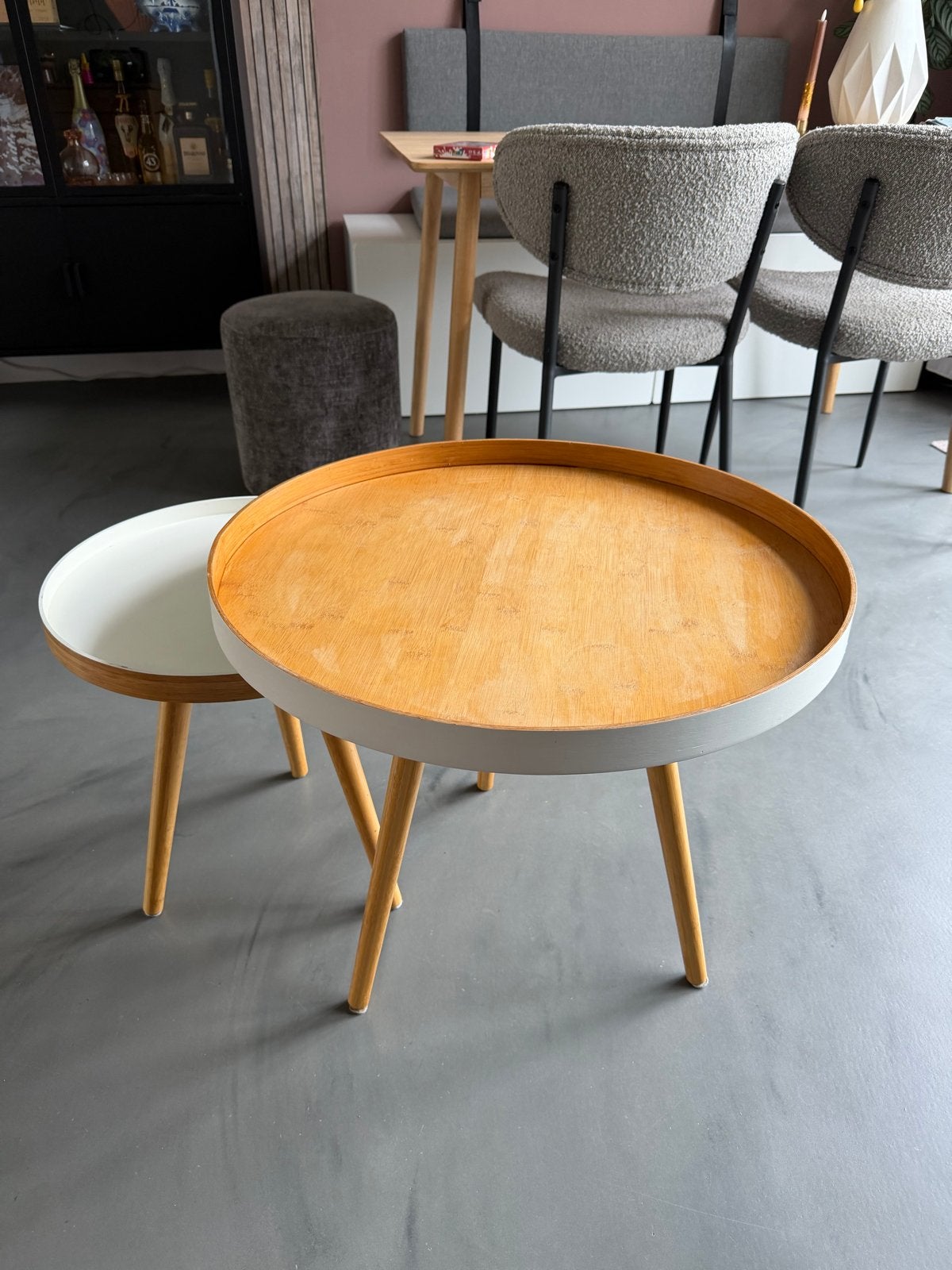Set van 2 Bloomingville salontafels - Rond, Hout & Wit, Ophalen, 50 – 75, Gebruikt, Rond