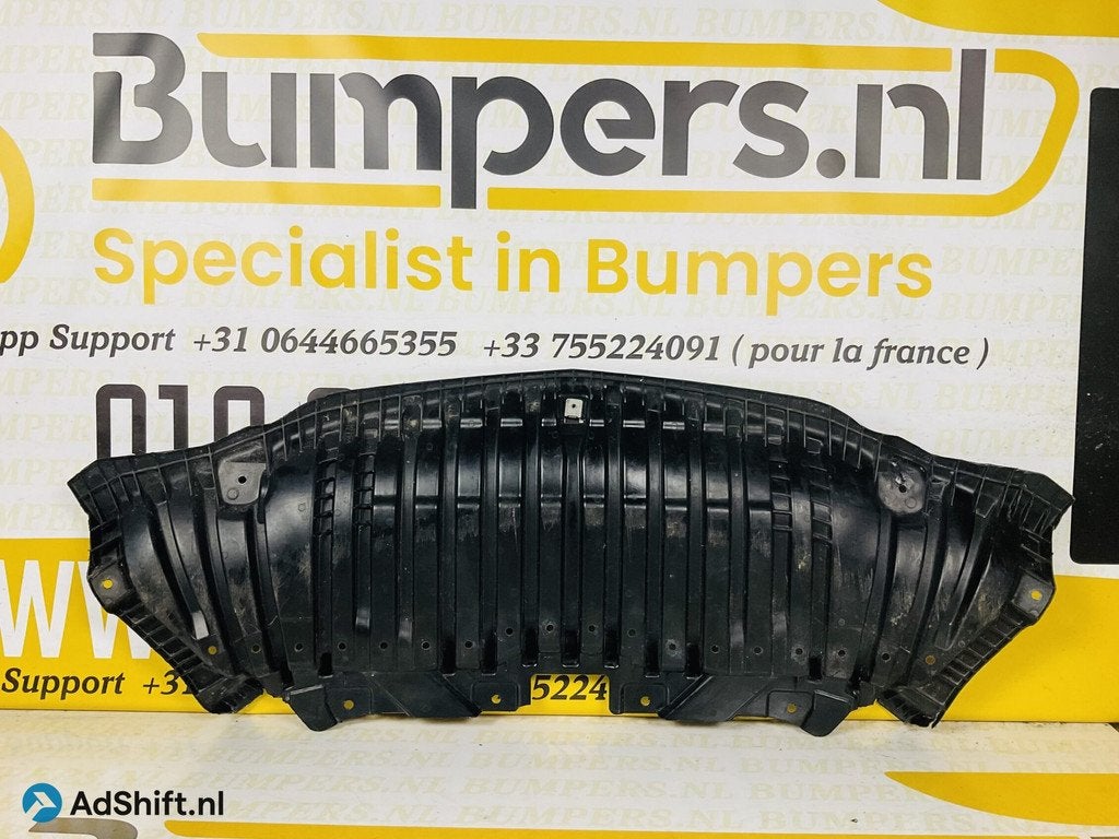 Bumperlip Mercedes C Klasse W205 A2055202400 Onderplaat 2-L3