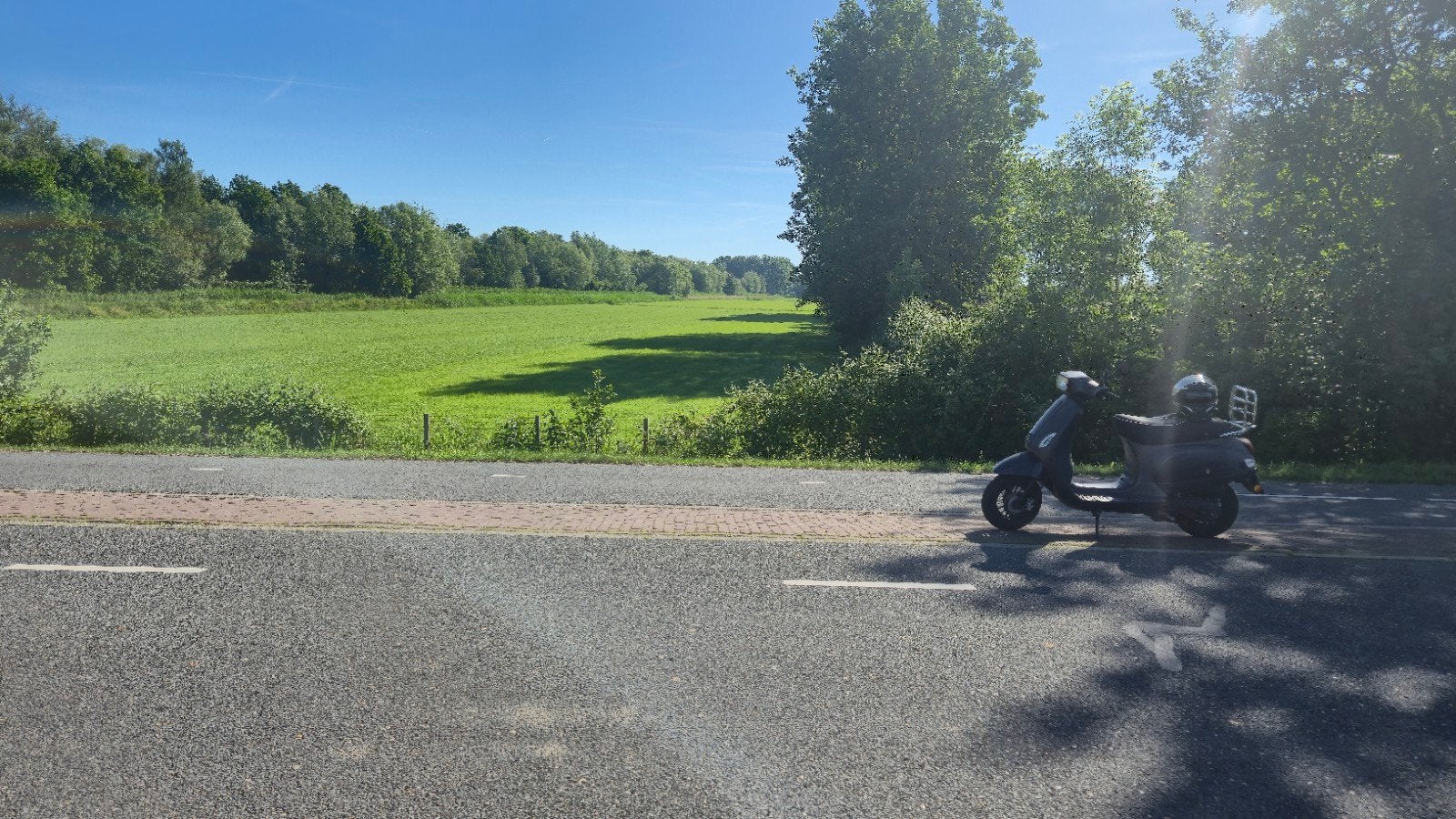 Te koop goed rijdende Senzo Rivalux scooter. Accu niet super, Ophalen, Gebruikt, Senzo Rivalux, Maximaal 45 km/u