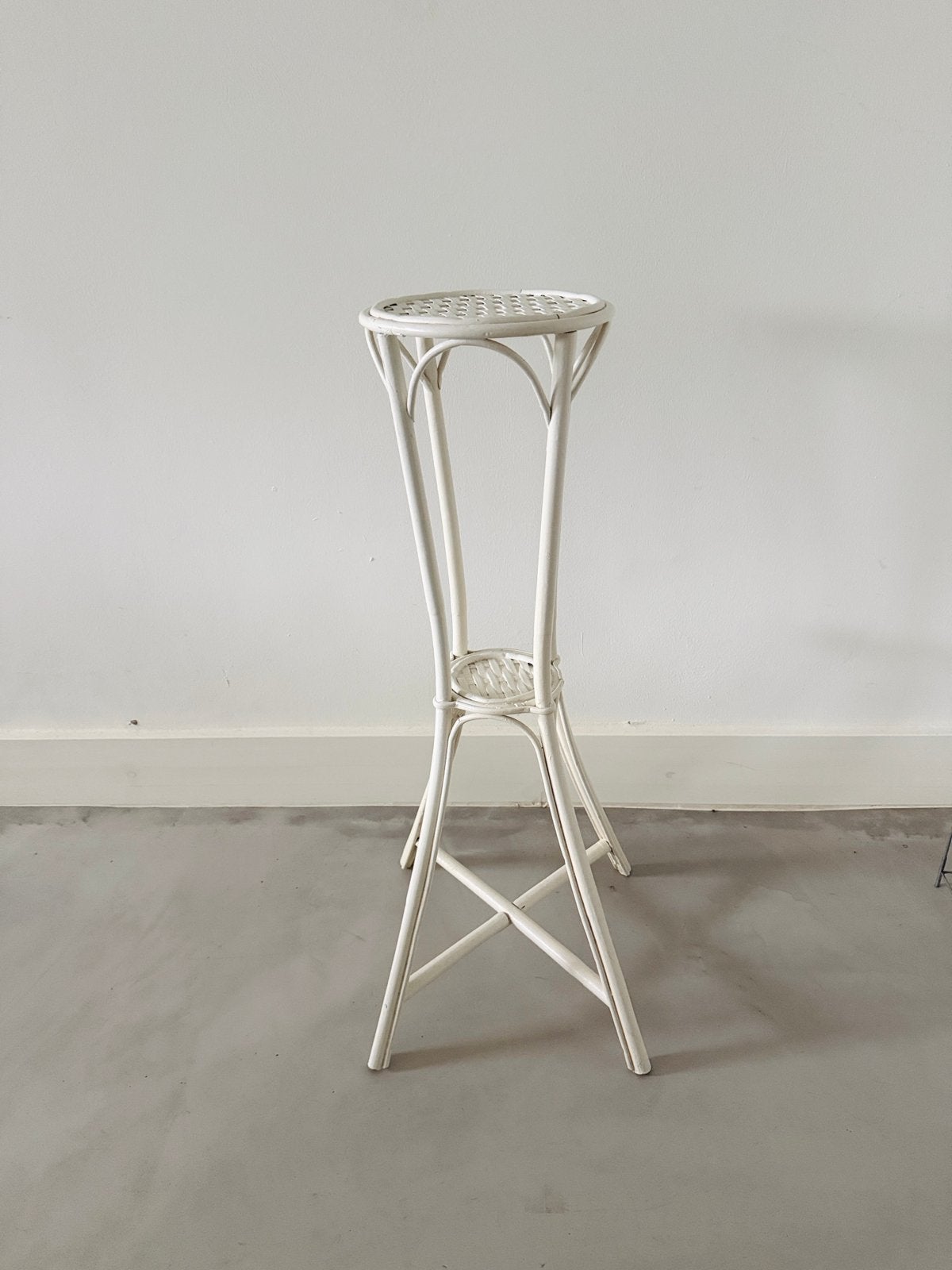 Vintage bamboe plantenstandaard in Thonet stijl / boho, Ophalen, Zo goed als nieuw