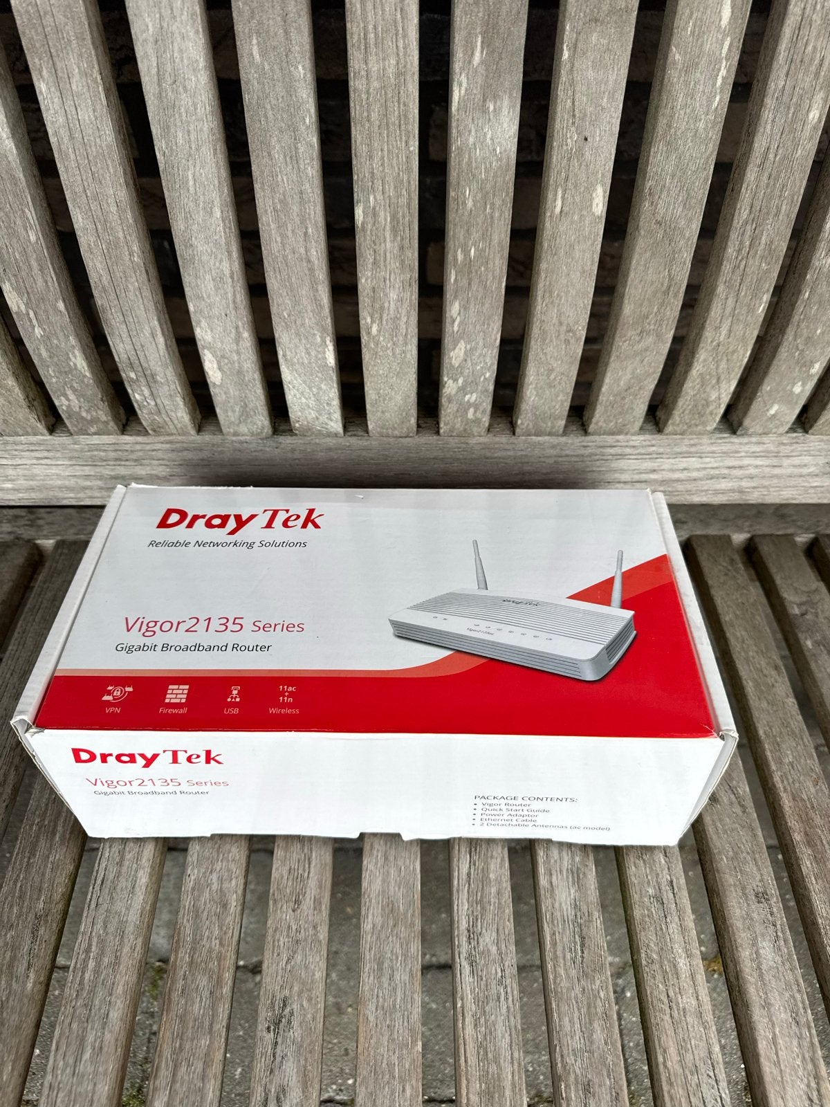 DrayTek Vigor2135 Gigabit Breedband Router - Nieuw in doos, Ophalen of Verzenden, Nieuw, Router
