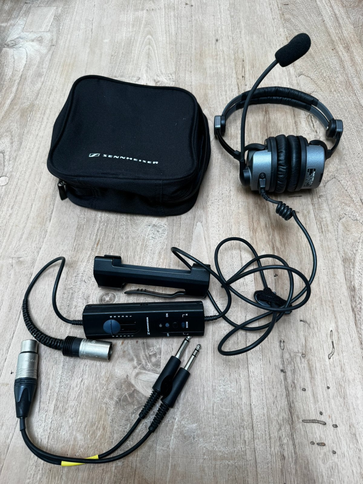 Sennheiser HMEC 26-2-1 Aviation Headset - NoiseGard, Ophalen of Verzenden, Zo goed als nieuw, Sennheiser