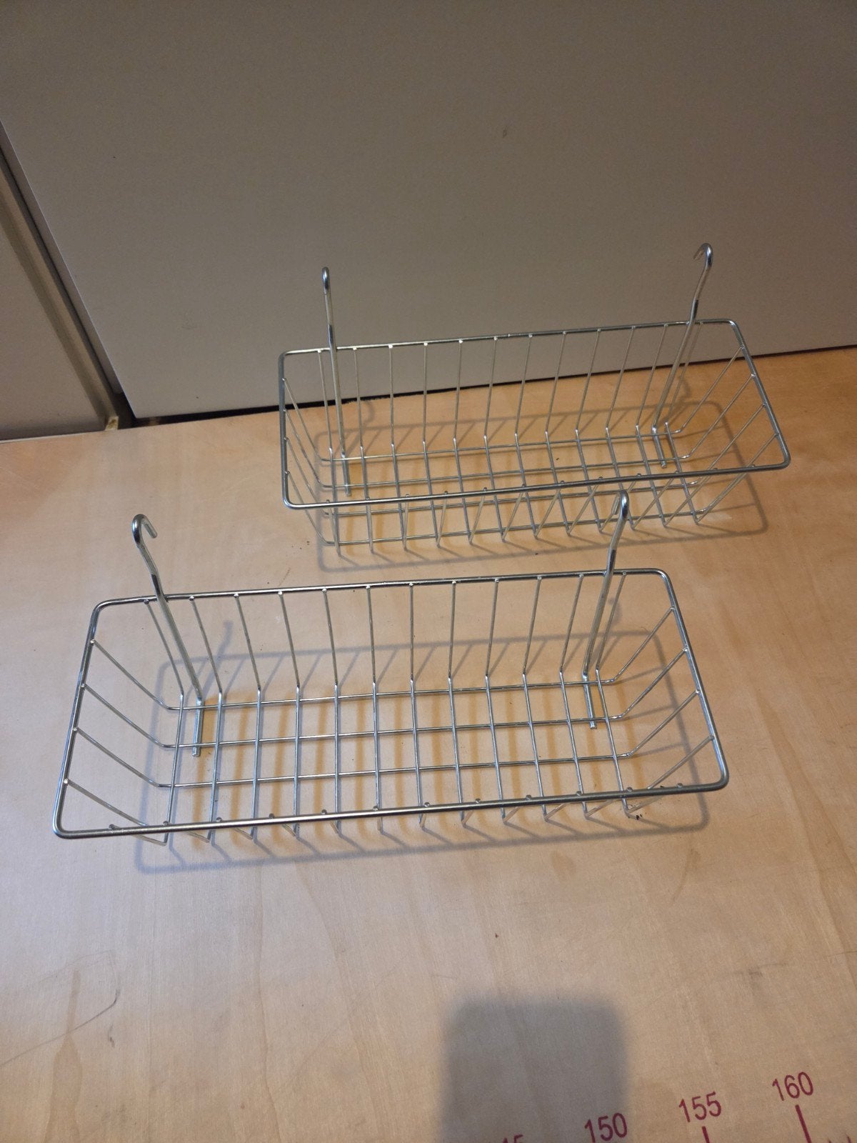 Metalen opbergmandjes voor keuken of badkamer (2 stuks), Overige typen, Zilver, Ophalen of Verzenden, Zo goed als nieuw