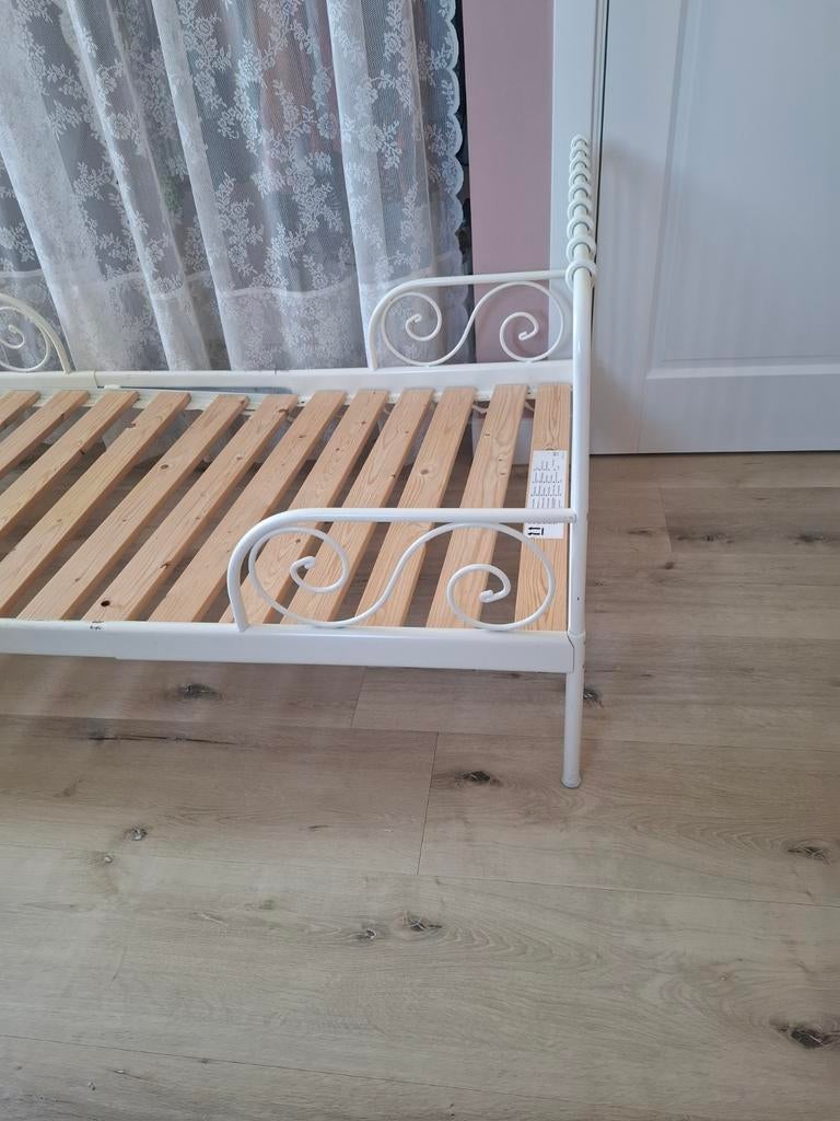Uitschuifbaar bed 80x140/180 cm, Huis en Inrichting, Ophalen, Eenpersoons, Wit, 190 cm of minder