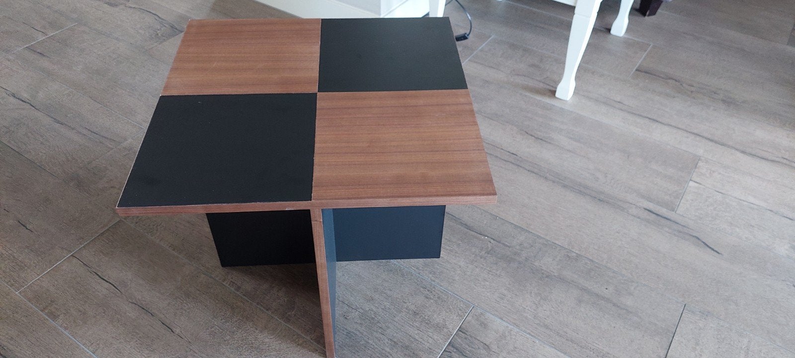 Hand gemaakt tafeltje walnotenhout-matzwart - NIEUW, Strak, Vierkant, Nieuw, 55 tot 75 cm