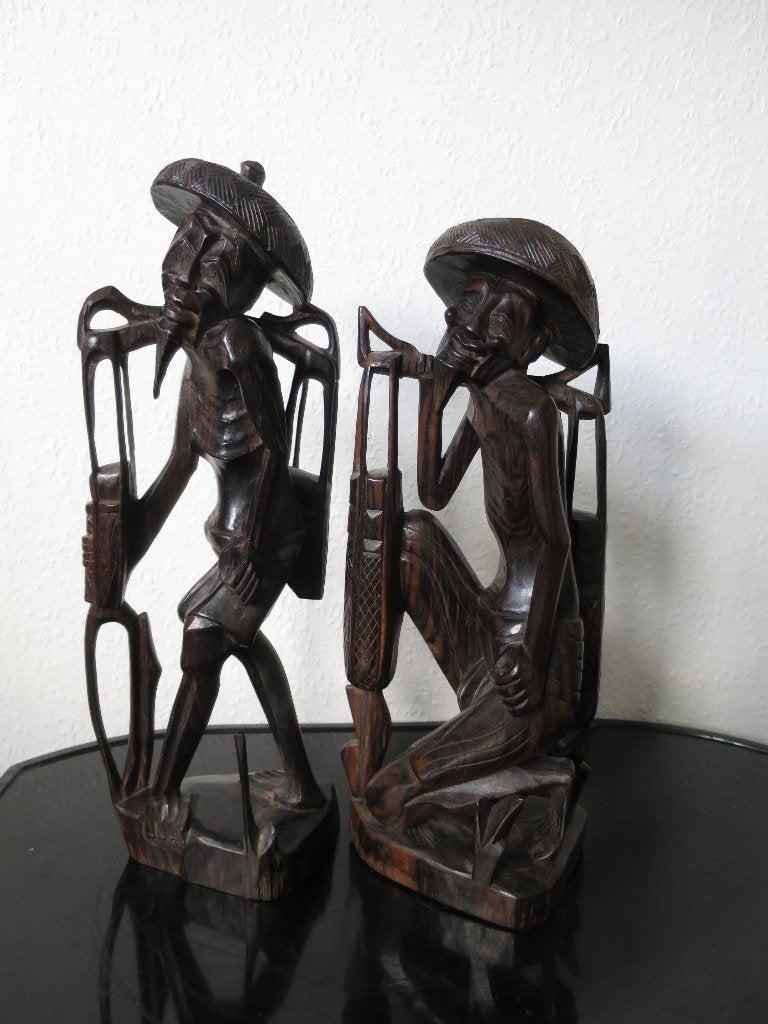 2 mooie beelden uit coromandel hout gesneden 37/30 cm, Antiek en Kunst, Kunst | Beelden en Houtsnijwerken, Ophalen of Verzenden