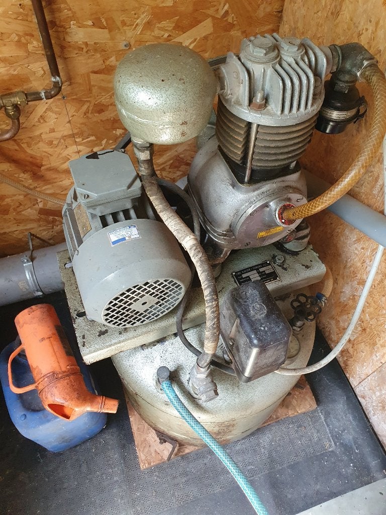 100 l compressor voor 380 volt, Doe-het-zelf en Verbouw, Compressors, Ophalen, Gebruikt, 100 liter of meer, Minder dan 6 bar