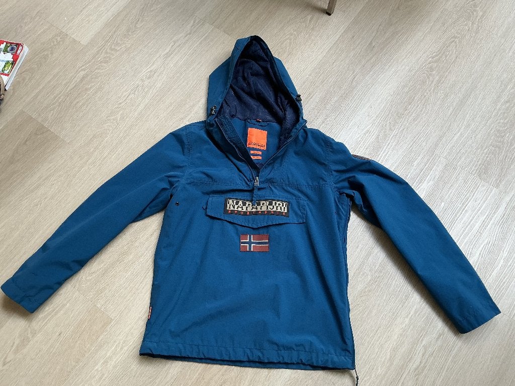 Napapijri windjack maat L blauw, Ophalen, Zo goed als nieuw, Maat 52/54 (L), Blauw