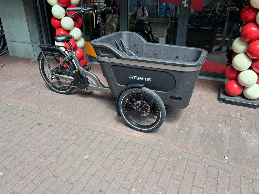 Fietshokje Raaks: Raaks Rover elektrische bakfiets NIEUW!!!, Fietsen en Brommers, 4 kinderen of meer, Huif, Niet ingevuld, Nieuw