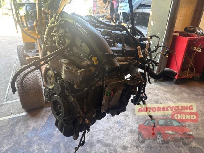 Motor van een Peugeot 3008, Ophalen, Gebruikt, -, -