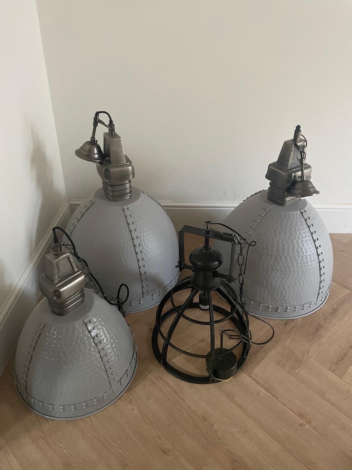 Industriële hanglampen (4 stuks) - Grijs metaal, Ophalen, Gebruikt, Metaal, E27 (groot)