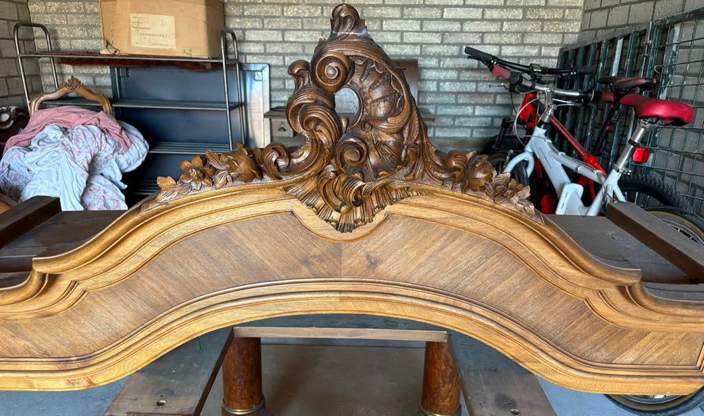 Antieke kast noten, Antiek en Kunst, Ophalen
