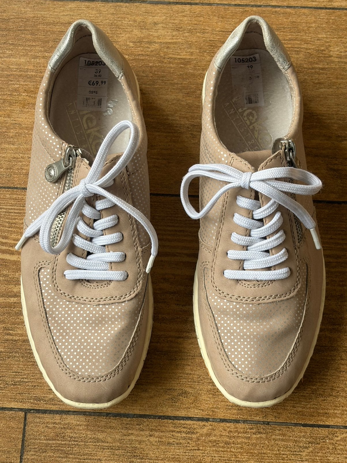 ZGAN: sneakers merk Rieker, maat 39, Beige, Ophalen of Verzenden, Sneakers of Gympen, Zo goed als nieuw