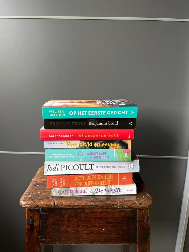 Boekenpakket: 8 romans van diverse auteurs, Ophalen of Verzenden, Gelezen
