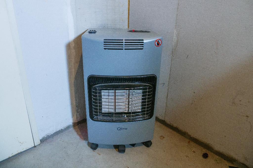 Qlima Gaskachel GH 959 RF inkl Gasfles, Huis en Inrichting, Kachels, Ophalen, Gebruikt, Gas, Vrijstaand
