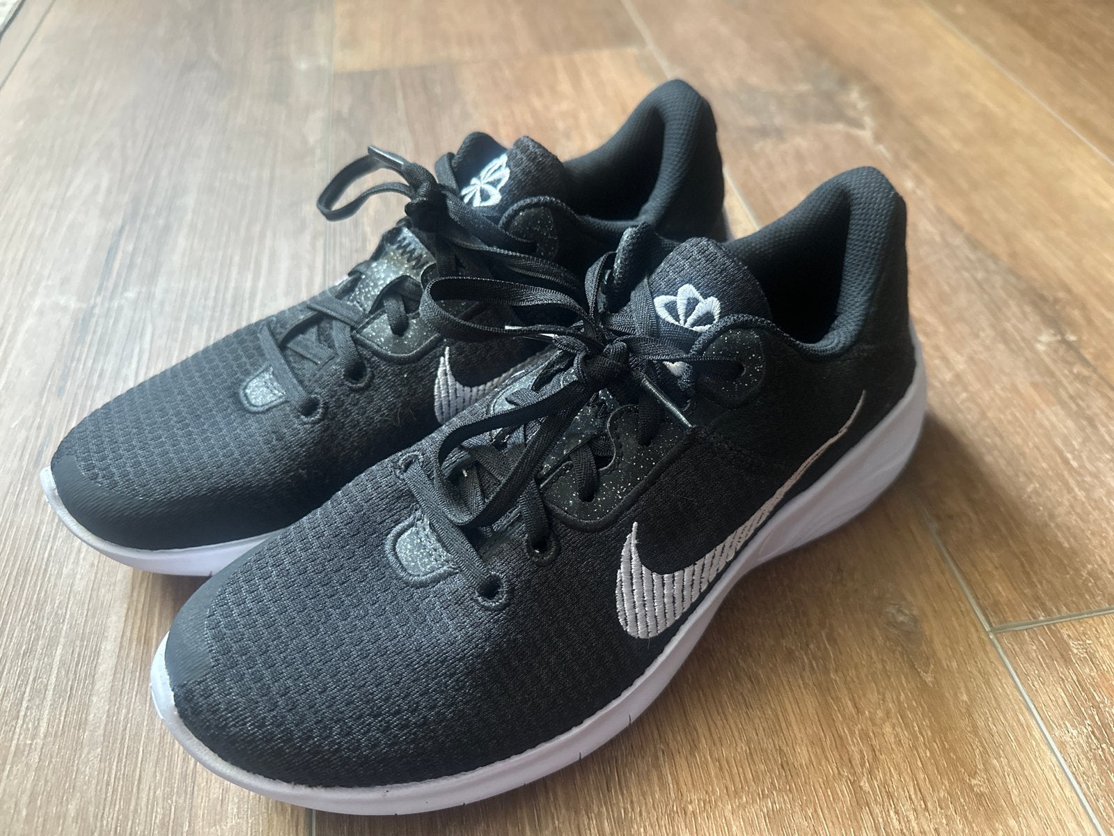 Nike Flex Run sneakers - Zwart - Maat 42, Ophalen of Verzenden, Zo goed als nieuw, Zwart, Sneakers of Gympen