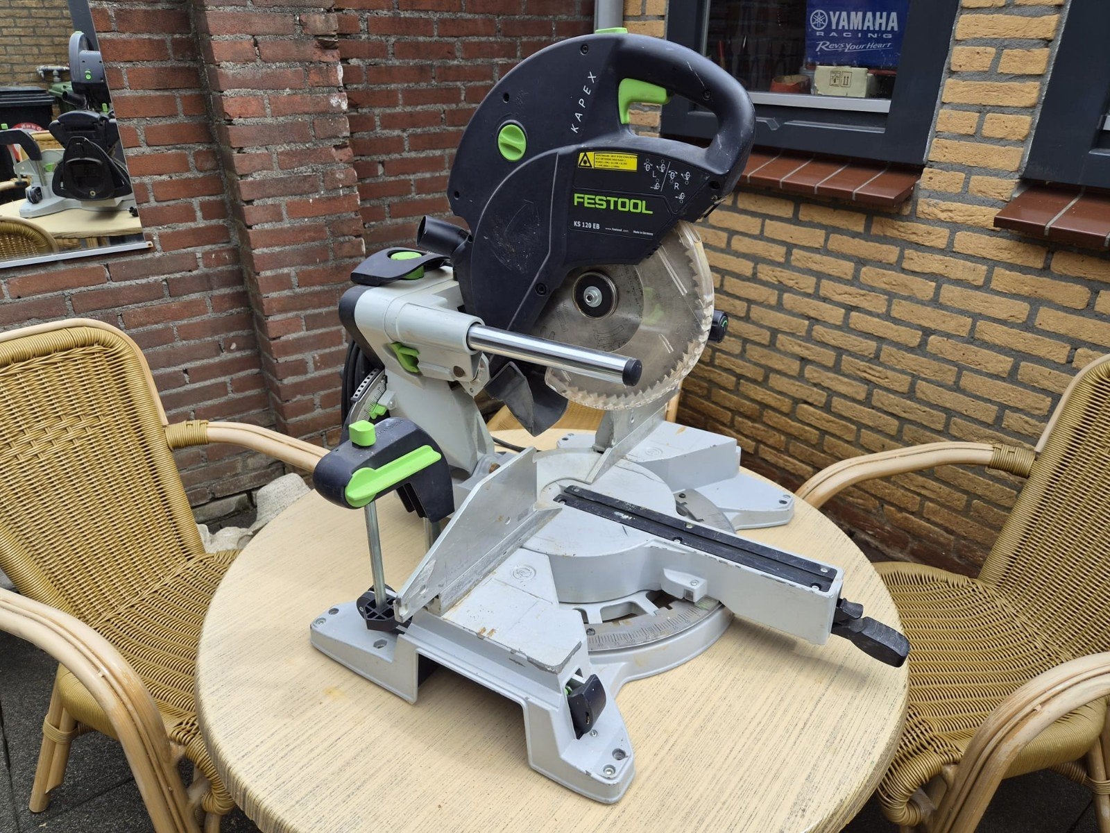 afkortzaag, Doe-het-zelf en Verbouw, Gereedschap | Zaagmachines, Ophalen, 1200 watt of meer, Afkortzaag, 30 tot 70 mm
