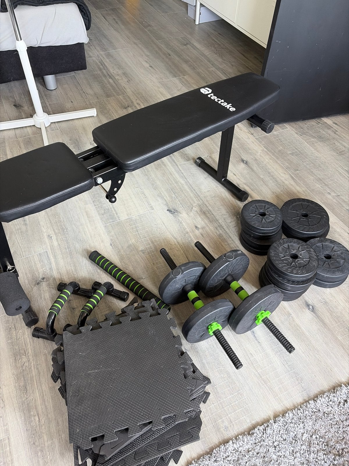 Complete Fitness Set: Bank, Halters, Gewichten & Matten, Sport en Fitness, Fitnessmaterialen, Ophalen, Zo goed als nieuw, Armen