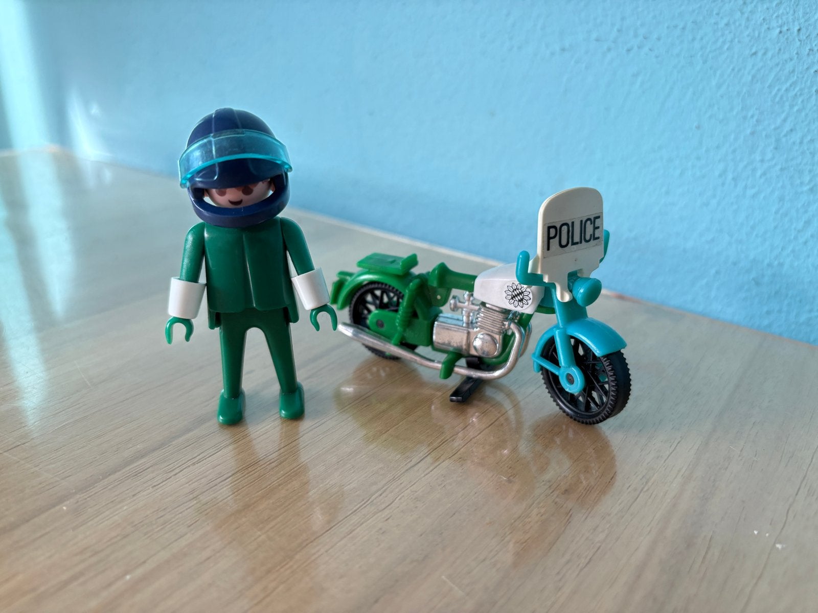 Playmobil Vintage Groene Motor met Politie Agent, Gebruikt, Complete set, Voertuig, Ophalen of Verzenden